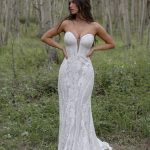 F226 Wilderly Bridal lace Wedding Dress