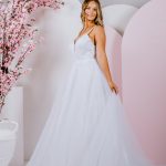 G285 gorgeous tulle A-line gown features a beautiful lace v neck bodice