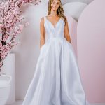 G299 Featured bow on the low back with v neck and mikado ballgown