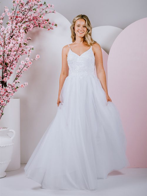 G303L LINED Elegant soft tulle skirt with delightful lace and straps