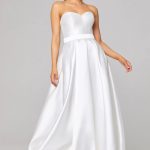 TC303 'Demi' Tania Olsen a structured strapless bodice with a sweetheart neckline