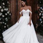 E206 Abella Wedding Dress – Timeless Elegance for Your Big Day