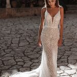 E206 Abella Wedding Dress – Timeless Elegance for Your Big Day