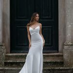 E455 Abella Wedding Dress – Elegant & Timeless Bridal Gown